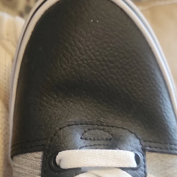 Men's Vans Sneakers With Leather Detail - Picture 6 of 6